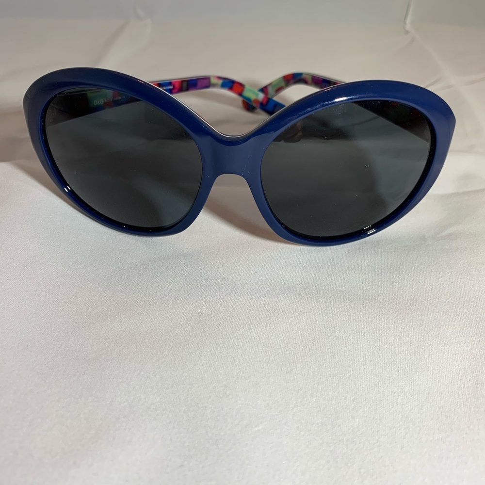Blue Dolce & Gabanna Sunnies